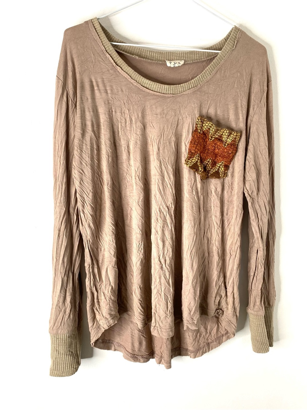 POL Taupe Brown Boho Knit Top Oversized Raw Seam Long Sleeve Pocket Top